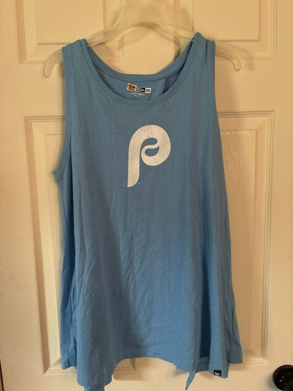 New Era Philadelphia Phillies Tank Top Size L Light Blue Back Split